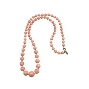 Sarah Coventry Coral Lucite Bead Necklace Gold Tone Clasp
